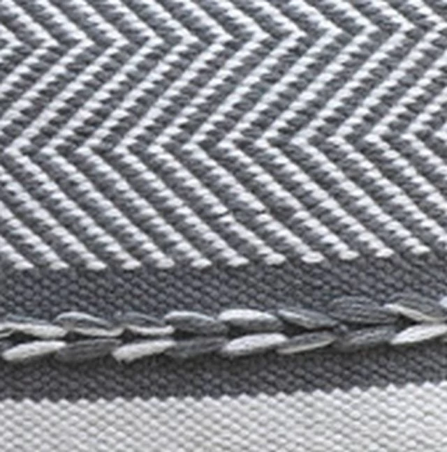 Signature Design By Ashley® Yarnley Gray/White Pillows - Image 2