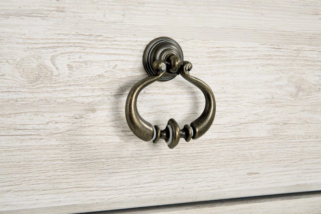 Signature Design By Ashley® Willowton 3pc Whitewash Queen Panel Bedroom P68871149 - Image 5