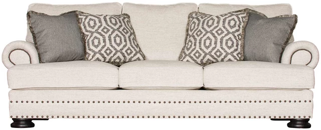 Bernhardt Foster Sofa With Pillows